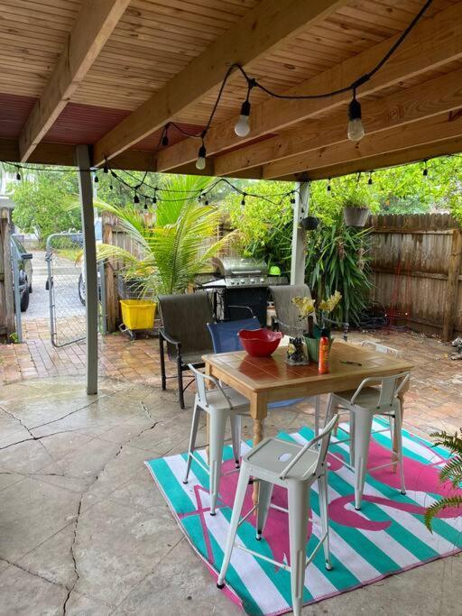 Private Townhouse With Courtyard And Covered Patio West Palm Beach Zewnętrze zdjęcie